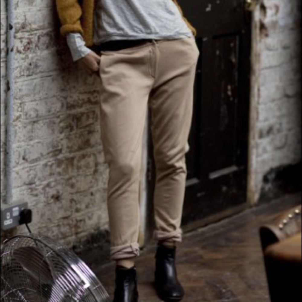 New York & Company Tan Skinny Pants